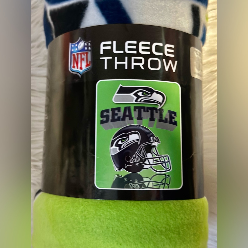 Eagles fleece throw.